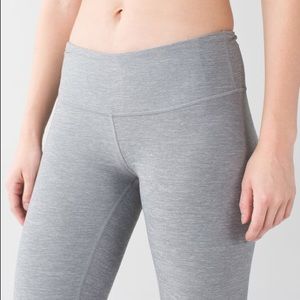 Lululemon Wunder Under III Light Grey Size 4